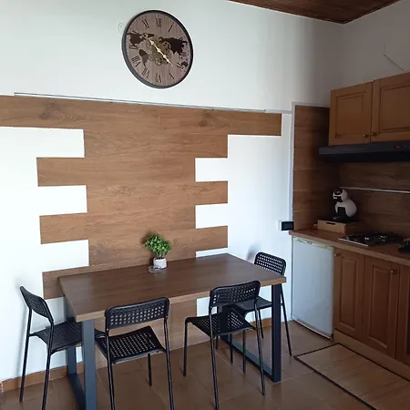 Sacco Apartament *
